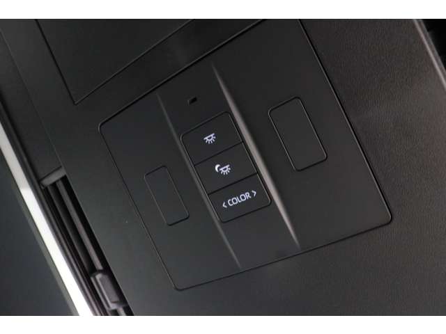 トヨタ アルファード　ハイブリッド ハイブリッド ２．５ Ｘ Ｅ－ＦＯＵＲ ４ＷＤ R7年 (東海) 99