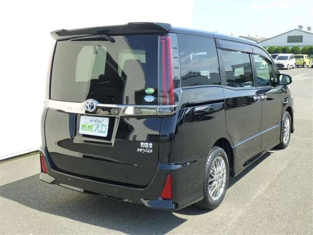 トヨタ ノア １．８ ハイブリッド ＳＩ ＷＸＢＩＩ R2年 (東北) 99
