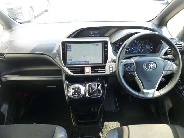 トヨタ ノア １．８ ハイブリッド ＳＩ ＷＸＢＩＩ R2年 (東北) 99