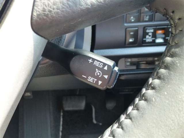 トヨタ ノア １．８ ハイブリッド ＳＩ ＷＸＢＩＩ R2年 (東北) 99