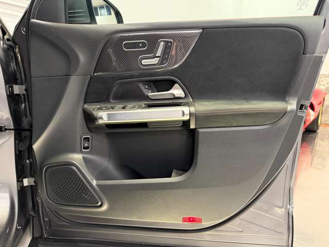 メルセデスベンツ ＧＬＢクラス ２００Ｄ ４マチック ＡＭＧラインパッケージ ディーゼルターボ ４ＷＤ ＭＰ２０２２０２ R4年 (関東) 99