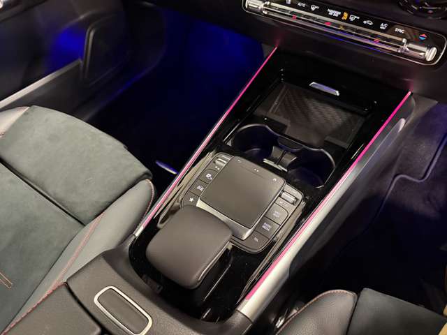 メルセデスベンツ ＧＬＢクラス ２００Ｄ ４マチック ＡＭＧラインパッケージ ディーゼルターボ ４ＷＤ ＭＰ２０２２０２ R4年 (関東) 99