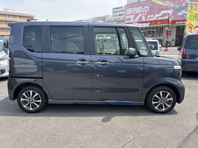 ホンダ Ｎ　ＢＯＸ カスタム ６６０ R7年 (近畿) 99