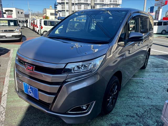 トヨタ ノア ２．０ Ｘ ウェルキャブ スロープタイプＩＩ サードシート付 H30年 (関東) 99