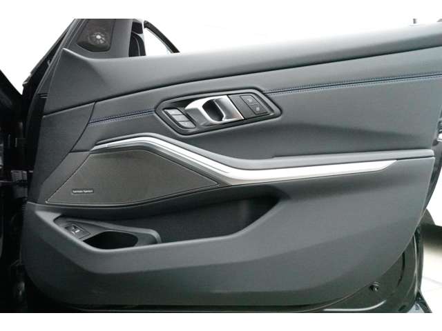 ＢＭＷ ３シリーズ Ｍ３４０Ｉ Ｘドライブ ４ＷＤ R6年 (近畿) 99