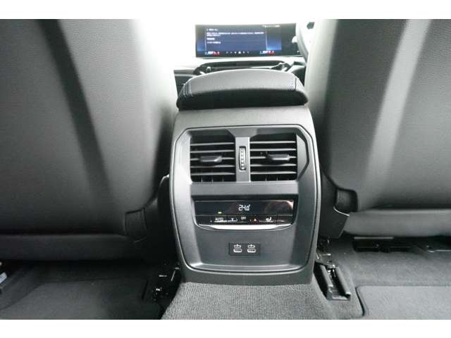 ＢＭＷ ３シリーズ Ｍ３４０Ｉ Ｘドライブ ４ＷＤ R6年 (近畿) 99