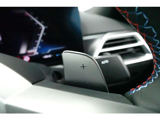 ＢＭＷ ３シリーズ Ｍ３４０Ｉ Ｘドライブ ４ＷＤ R6年 (近畿) 99