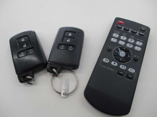 トヨタ ノア ２．０ ＳＩ H28年 (中国) 99