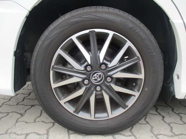 トヨタ ノア ２．０ ＳＩ H28年 (中国) 99