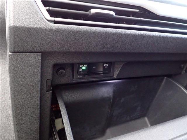 フォルクスワーゲン ゴルフ ｅＴＳＩ　アクティブ R3年 (関東) 99