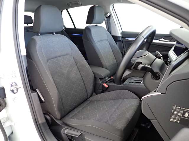 フォルクスワーゲン ゴルフ ｅＴＳＩ　アクティブ R3年 (関東) 99