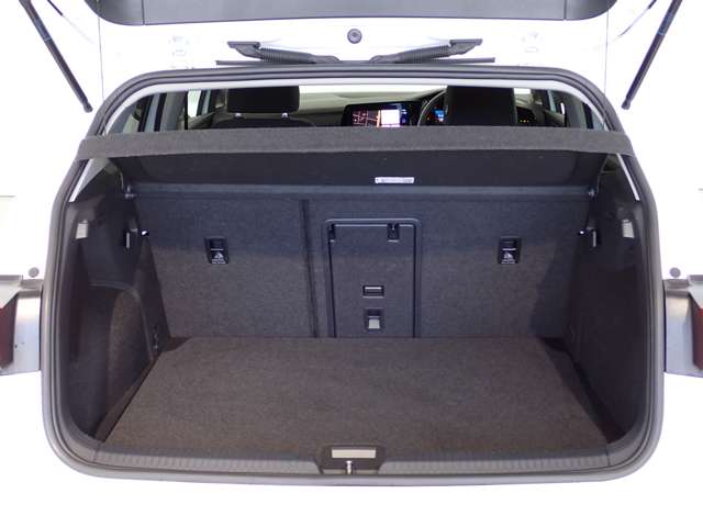 フォルクスワーゲン ゴルフ ｅＴＳＩ　アクティブ R3年 (関東) 99