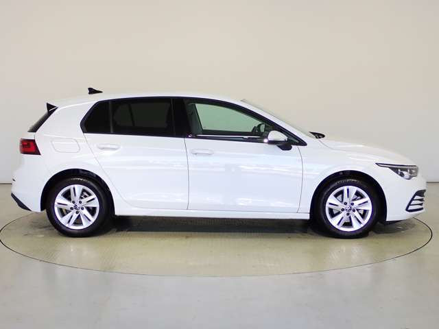 フォルクスワーゲン ゴルフ ｅＴＳＩ　アクティブ R3年 (関東) 99