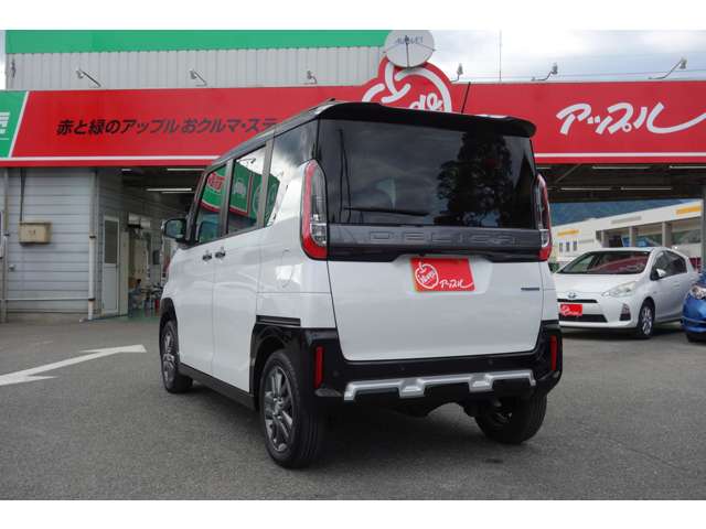 三菱 デリカ　ミニ ６６０ Ｔ プレミアム ４ＷＤ R5年 () 99