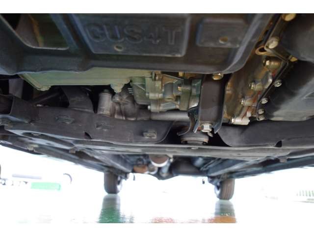 三菱 デリカ　ミニ ６６０ Ｔ プレミアム ４ＷＤ R5年 () 99