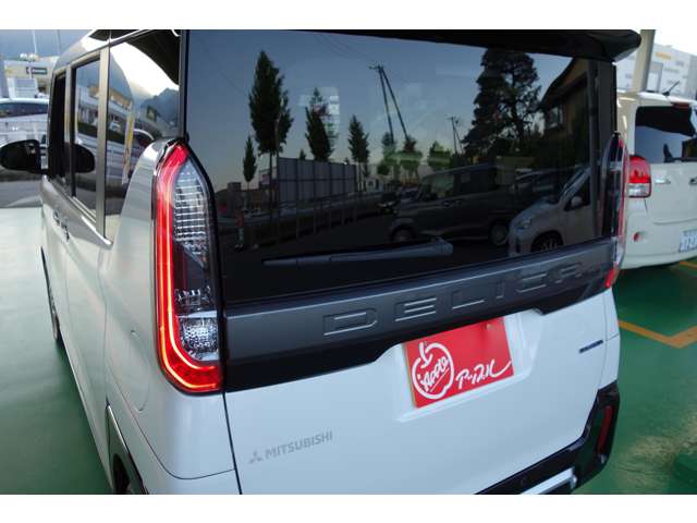 三菱 デリカ　ミニ ６６０ Ｔ プレミアム ４ＷＤ R5年 () 99