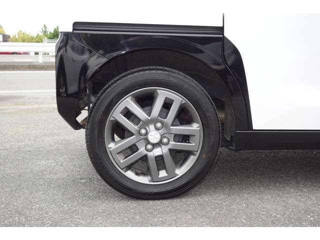 三菱 デリカ　ミニ ６６０ Ｔ プレミアム ４ＷＤ R5年 () 99