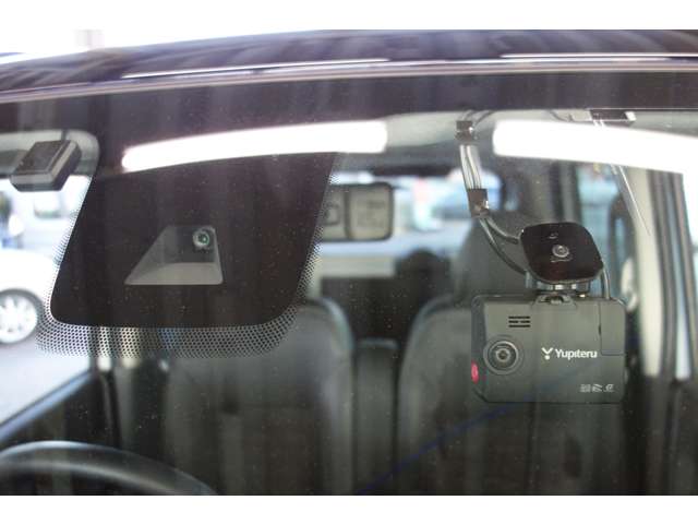 三菱 デリカ　ミニ ６６０ Ｔ プレミアム ４ＷＤ R5年 () 99