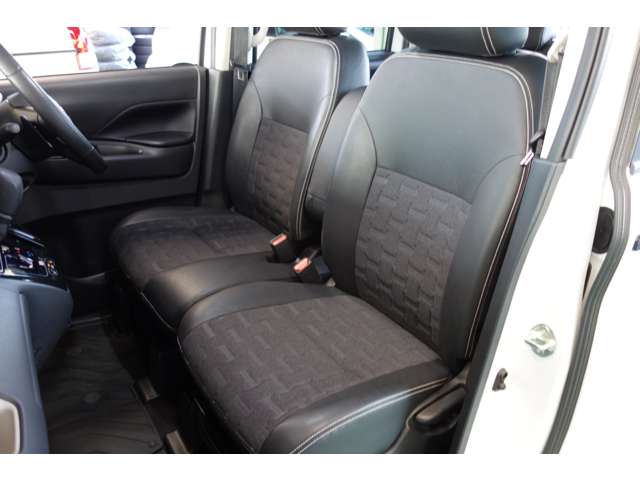 三菱 デリカ　ミニ ６６０ Ｔ プレミアム ４ＷＤ R5年 () 99