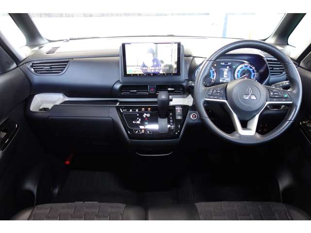 三菱 デリカ　ミニ ６６０ Ｔ プレミアム ４ＷＤ R5年 () 99