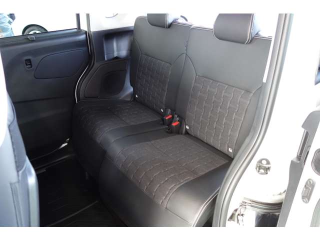 三菱 デリカ　ミニ ６６０ Ｔ プレミアム ４ＷＤ R5年 () 99