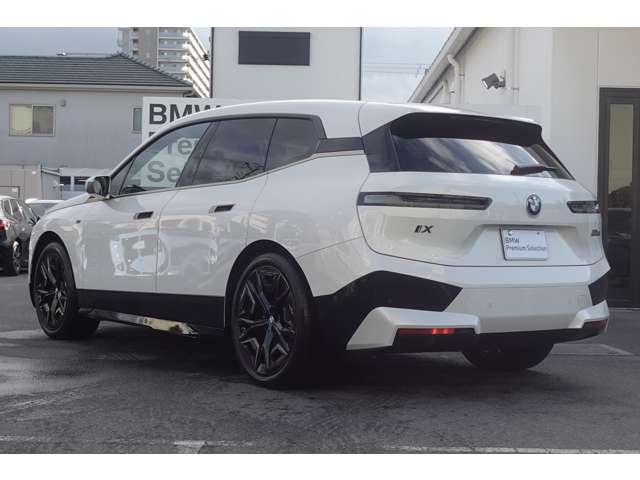 ＢＭＷ ｉＸ Ｍ６０ ４ＷＤ R6年 (近畿) 99