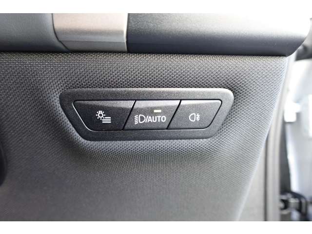 ＢＭＷ ｉＸ Ｍ６０ ４ＷＤ R6年 (近畿) 99