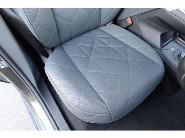 ＢＭＷ ｉＸ Ｍ６０ ４ＷＤ R6年 (近畿) 99