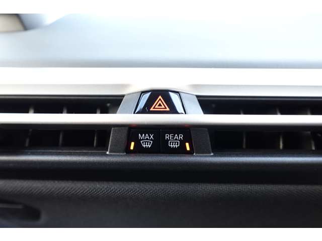 ＢＭＷ ｉＸ Ｍ６０ ４ＷＤ R6年 (近畿) 99