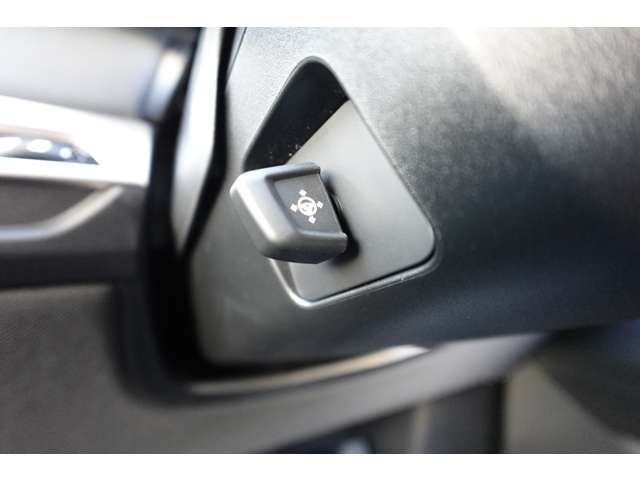 ＢＭＷ ｉＸ Ｍ６０ ４ＷＤ R6年 (近畿) 99