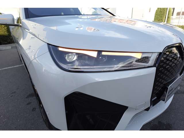 ＢＭＷ ｉＸ Ｍ６０ ４ＷＤ R6年 (近畿) 99