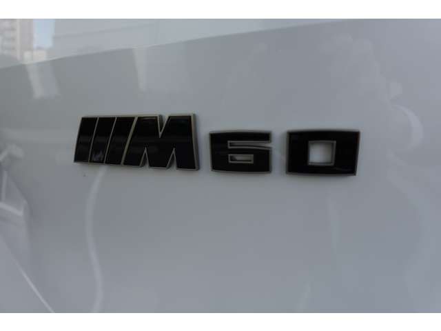 ＢＭＷ ｉＸ Ｍ６０ ４ＷＤ R6年 (近畿) 99