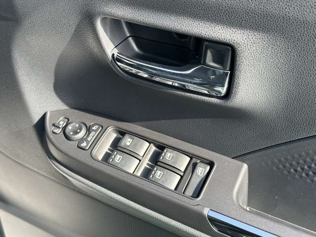 ダイハツ タント ６６０ カスタム ＲＳ R6年 (東海) 99