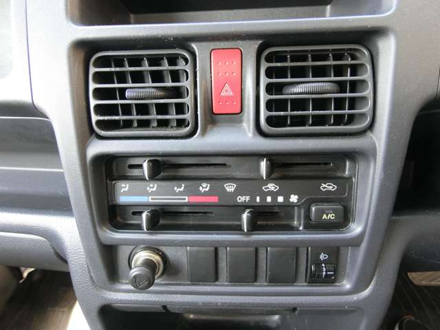 スズキ キャリイトラック ６６０ ＫＣエアコン・パワステ ３方開 H29年 (中国) 99