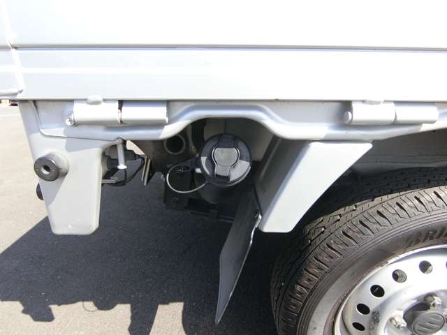 スズキ キャリイトラック ６６０ ＫＣエアコン・パワステ ３方開 H29年 (中国) 99