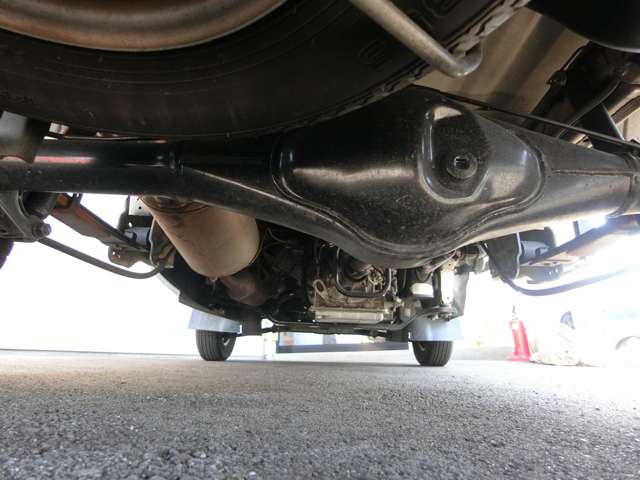 スズキ キャリイトラック ６６０ ＫＣエアコン・パワステ ３方開 H29年 (中国) 99