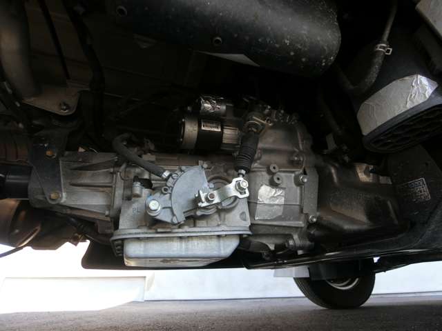 スズキ キャリイトラック ６６０ ＫＣエアコン・パワステ ３方開 H29年 (中国) 99