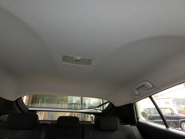 トヨタ プリウス １．８ Ａ H28年 (中国) 99