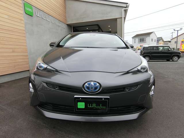 トヨタ プリウス １．８ Ａ H28年 (中国) 99