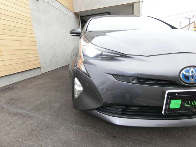 トヨタ プリウス １．８ Ａ H28年 (中国) 99