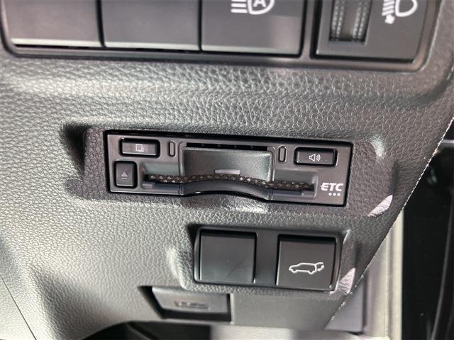 トヨタ カローラクロス ２．０ Ｚ R6年 (東海) 99