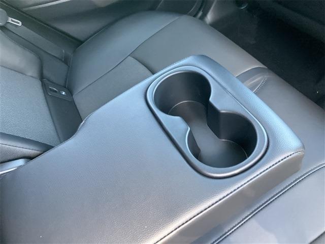 トヨタ カローラクロス ２．０ Ｚ R6年 (東海) 99