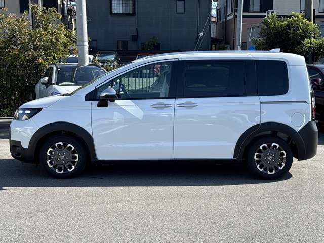 ホンダ フリード １．５ クロスター R6年 (近畿) 99