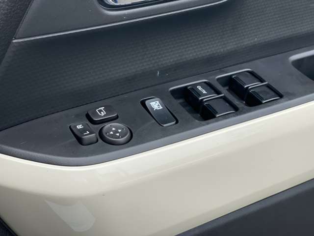 スズキ クロスビー １．０ ハイブリッド ＭＺ R6年 (近畿) 99