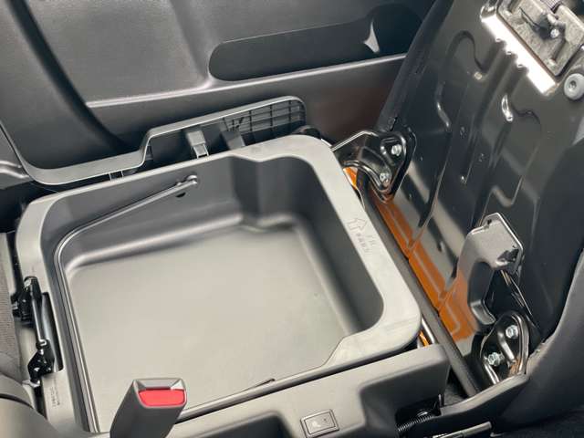 スズキ クロスビー １．０ ハイブリッド ＭＺ R6年 (近畿) 99