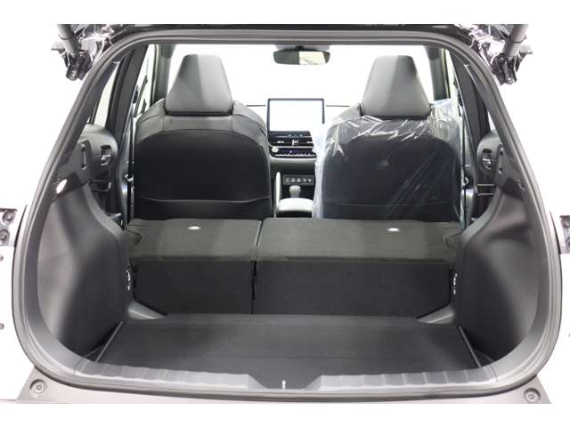 トヨタ カローラクロス　ハイブリッド １．８ ハイブリッド Ｚ R7年 (東海) 99