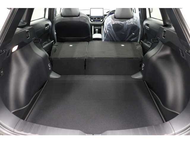 トヨタ カローラクロス　ハイブリッド １．８ ハイブリッド Ｚ R7年 (東海) 99