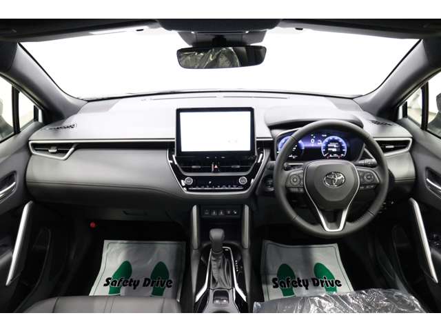 トヨタ カローラクロス　ハイブリッド １．８ ハイブリッド Ｚ R7年 (東海) 99