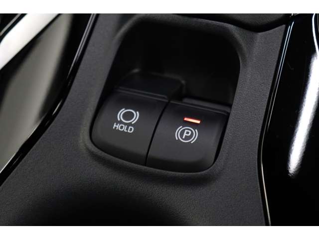 トヨタ カローラクロス　ハイブリッド １．８ ハイブリッド Ｚ R7年 (東海) 99