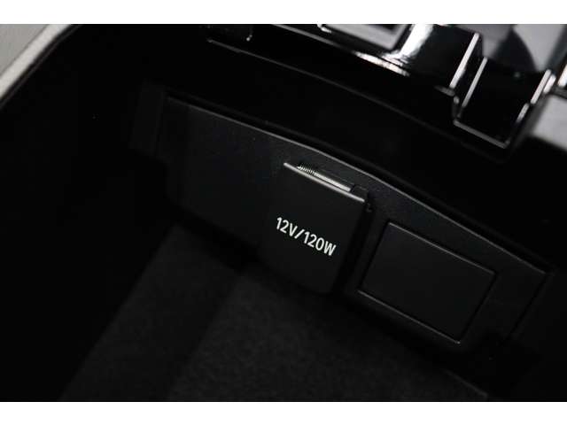 トヨタ カローラクロス　ハイブリッド １．８ ハイブリッド Ｚ R7年 (東海) 99